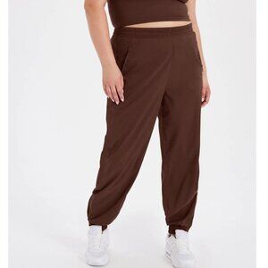 Girlfriend Collective Summit Track Pant